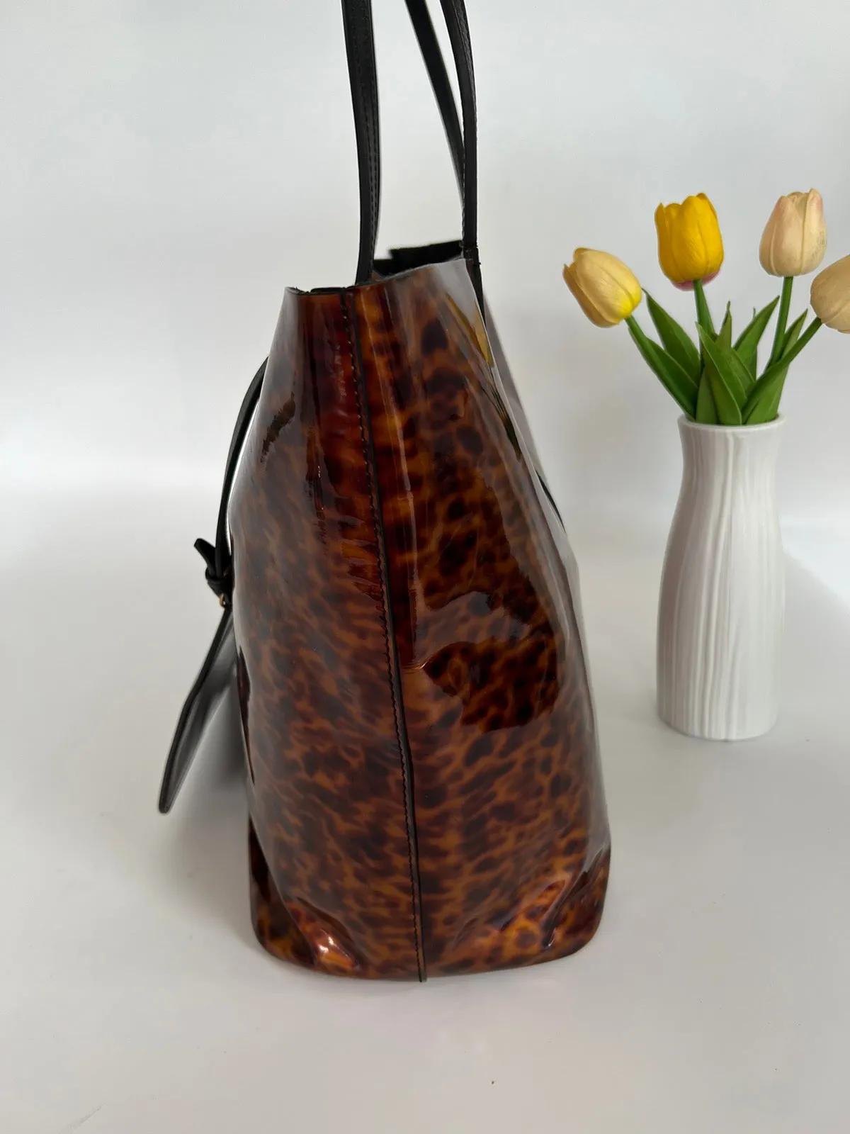 Antigona Tote Bag