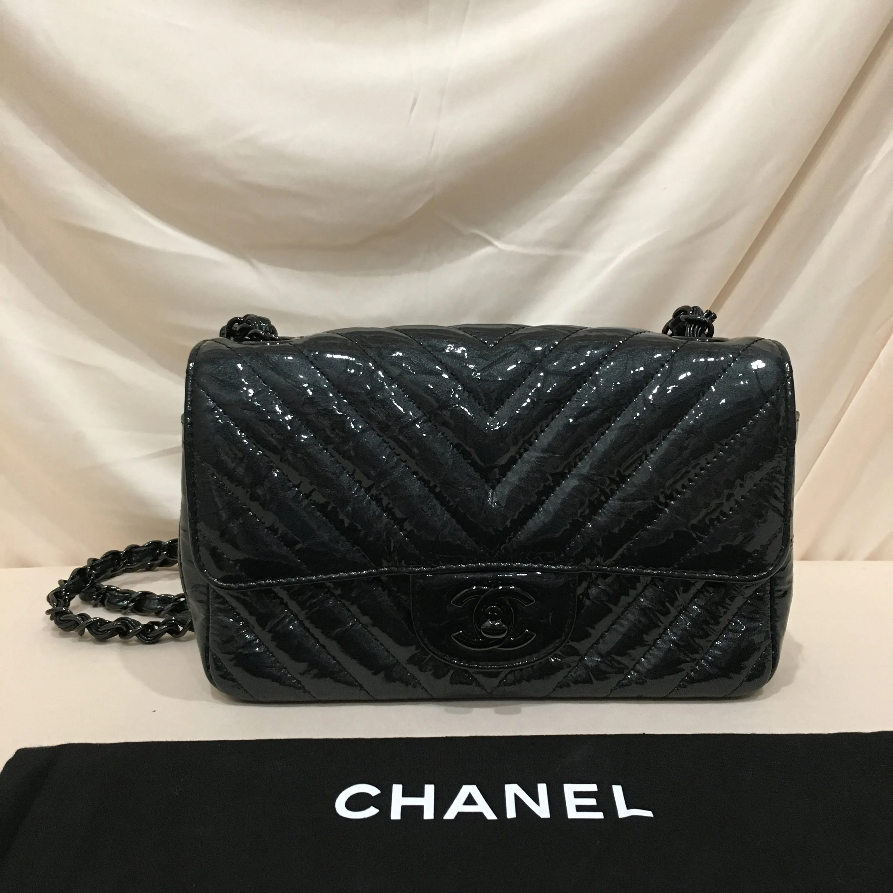 Chanel Black Chevron Patent Black Hardware Single New Shoulder Bag Sku# 75886