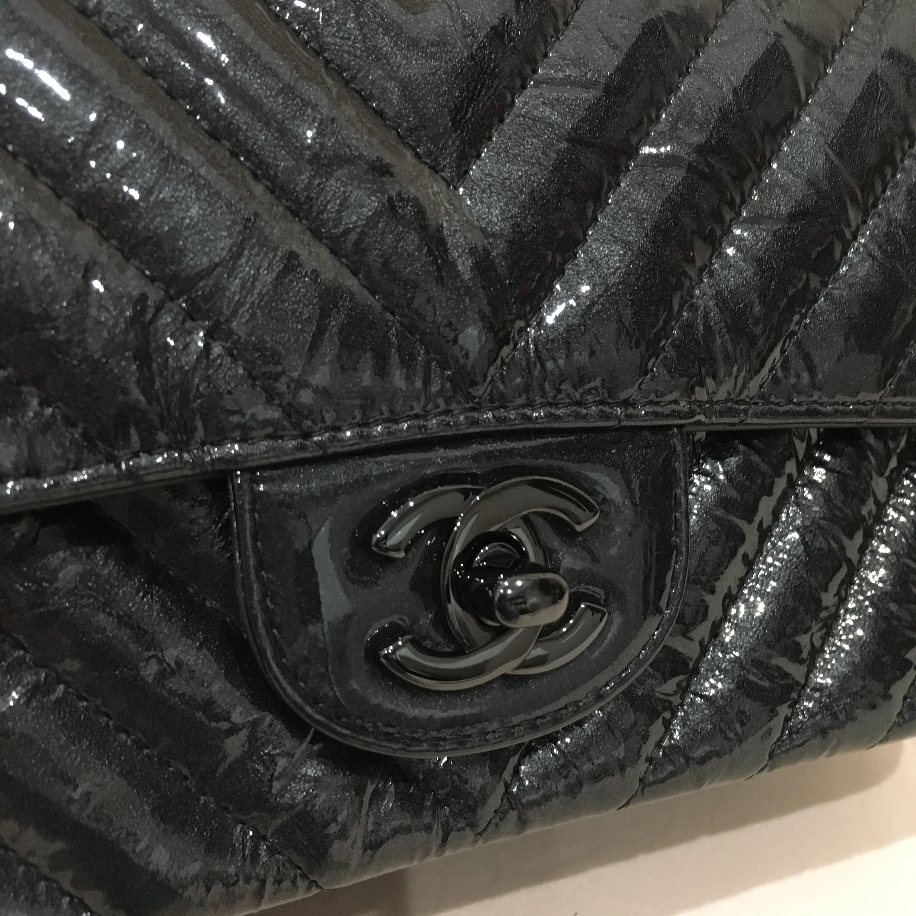 Chanel Black Chevron Patent Black Hardware Single New Shoulder Bag Sku# 75886