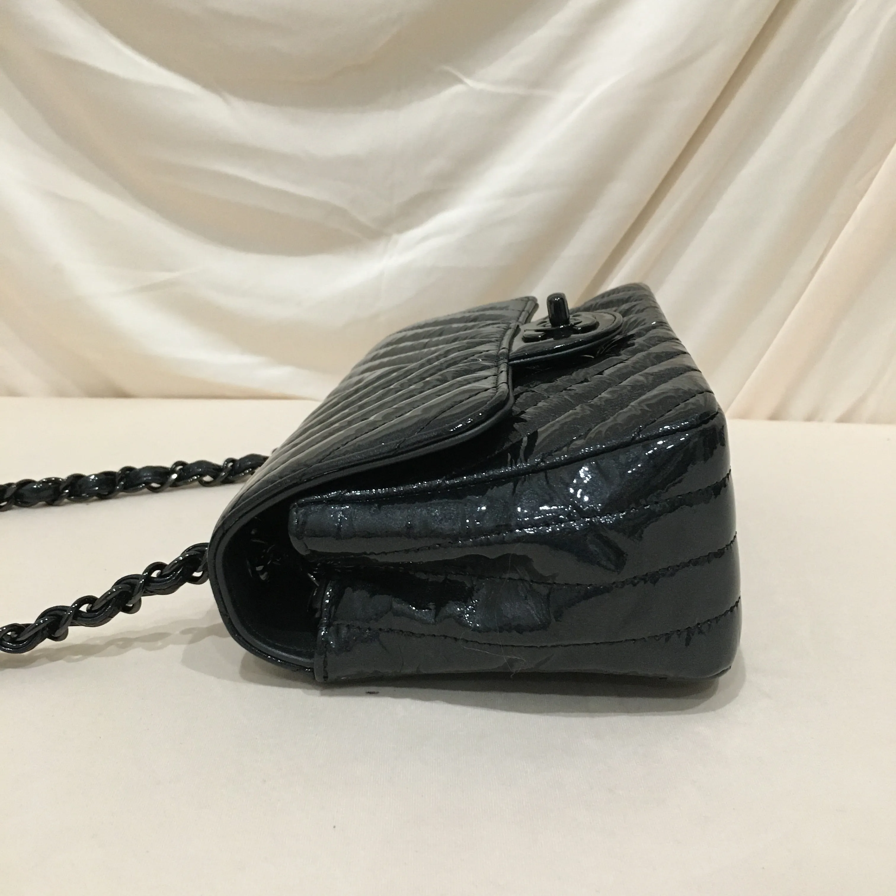 Chanel Black Chevron Patent Black Hardware Single New Shoulder Bag Sku# 75886