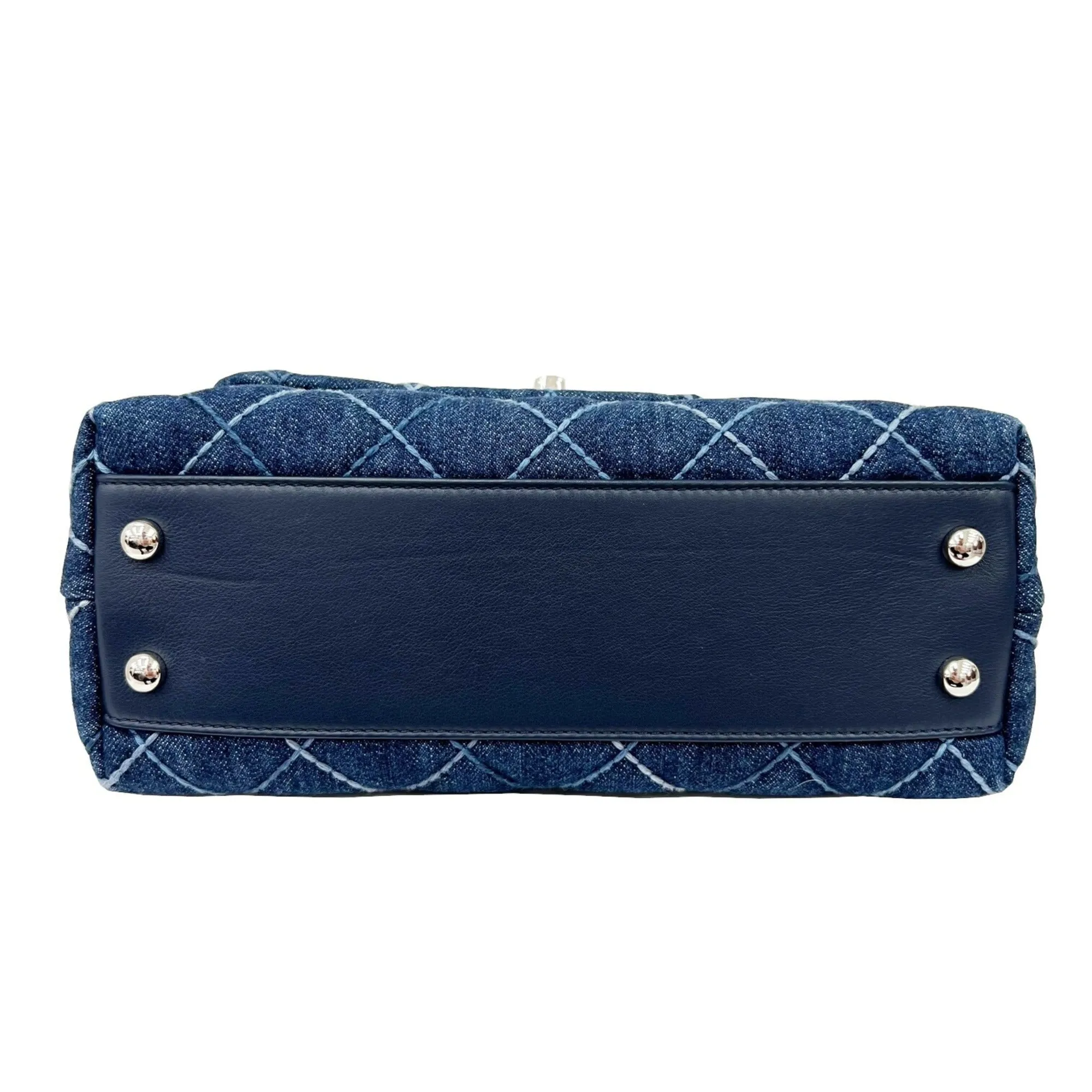 Chanel Coco Handle XS Flap Bag 24 Shoulder HandBag Matelasse 27 Series A92990 Ladies Blue