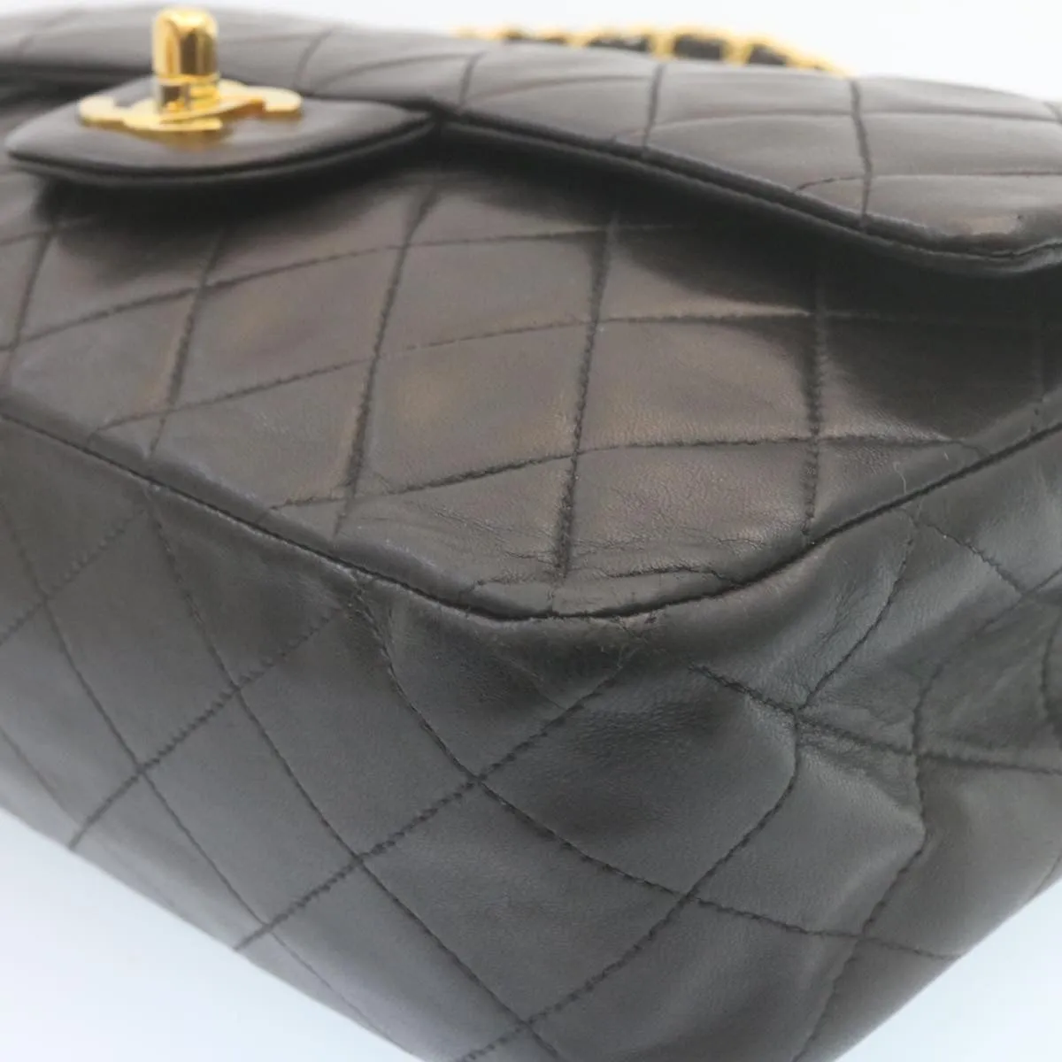 Chanel Matelasse Chain Flap Classic Shoulder Bag Lamb Skin Black  lt323A