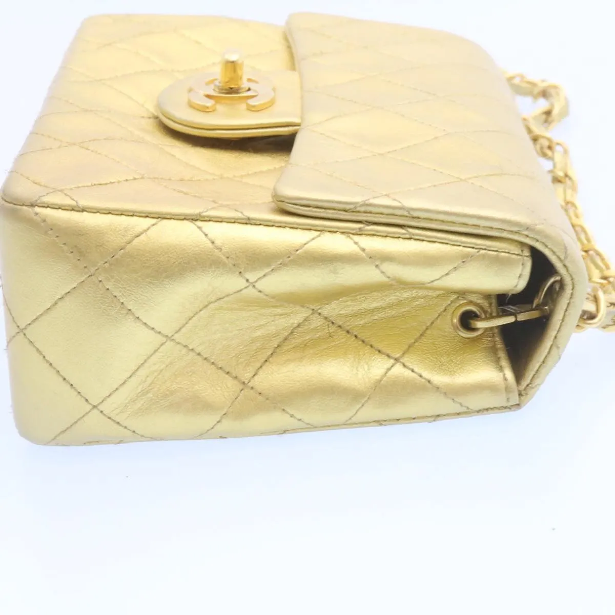 Chanel Matelasse Chain Flap Shoulder Bag Leather Gold CC Auth 25305A