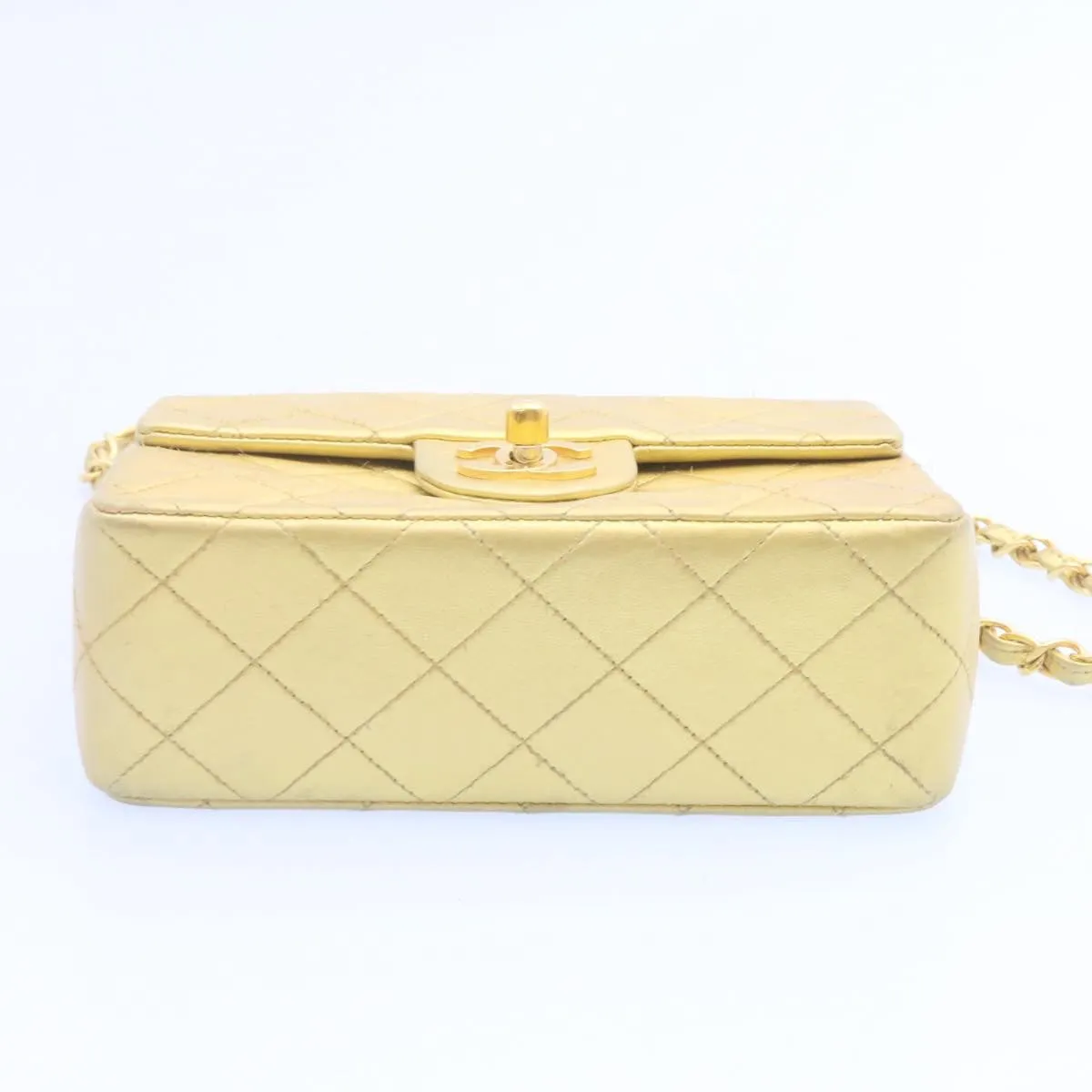 Chanel Matelasse Chain Flap Shoulder Bag Leather Gold CC Auth 25305A