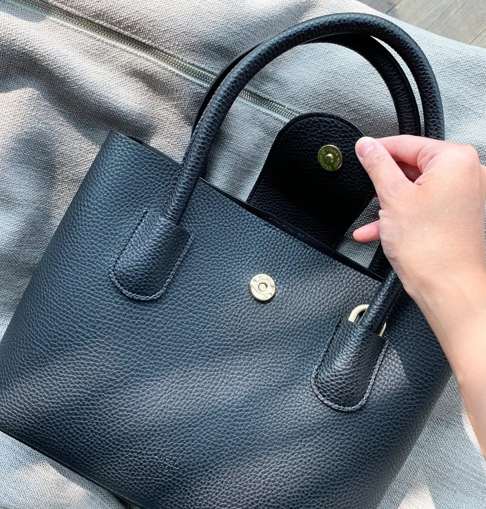 Cher Tote Mini 20 with Signet in Light Grey