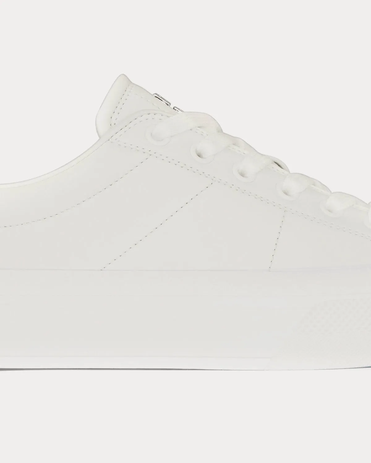 City Leather White / Silvery Low Top Sneakers
