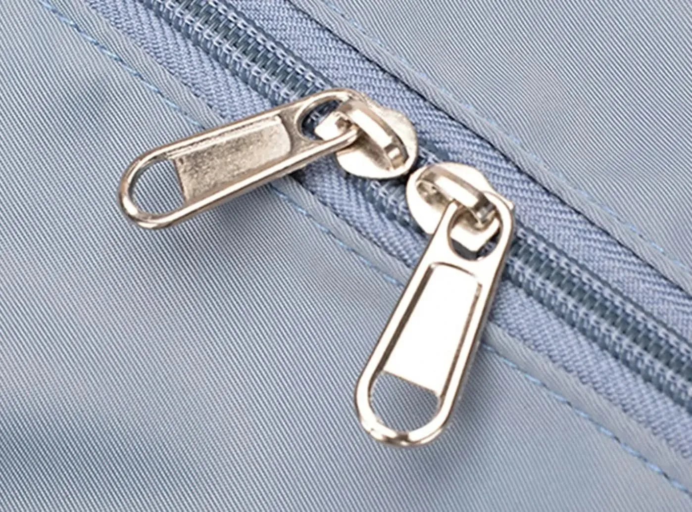 FitVille Spacious Travel Bag