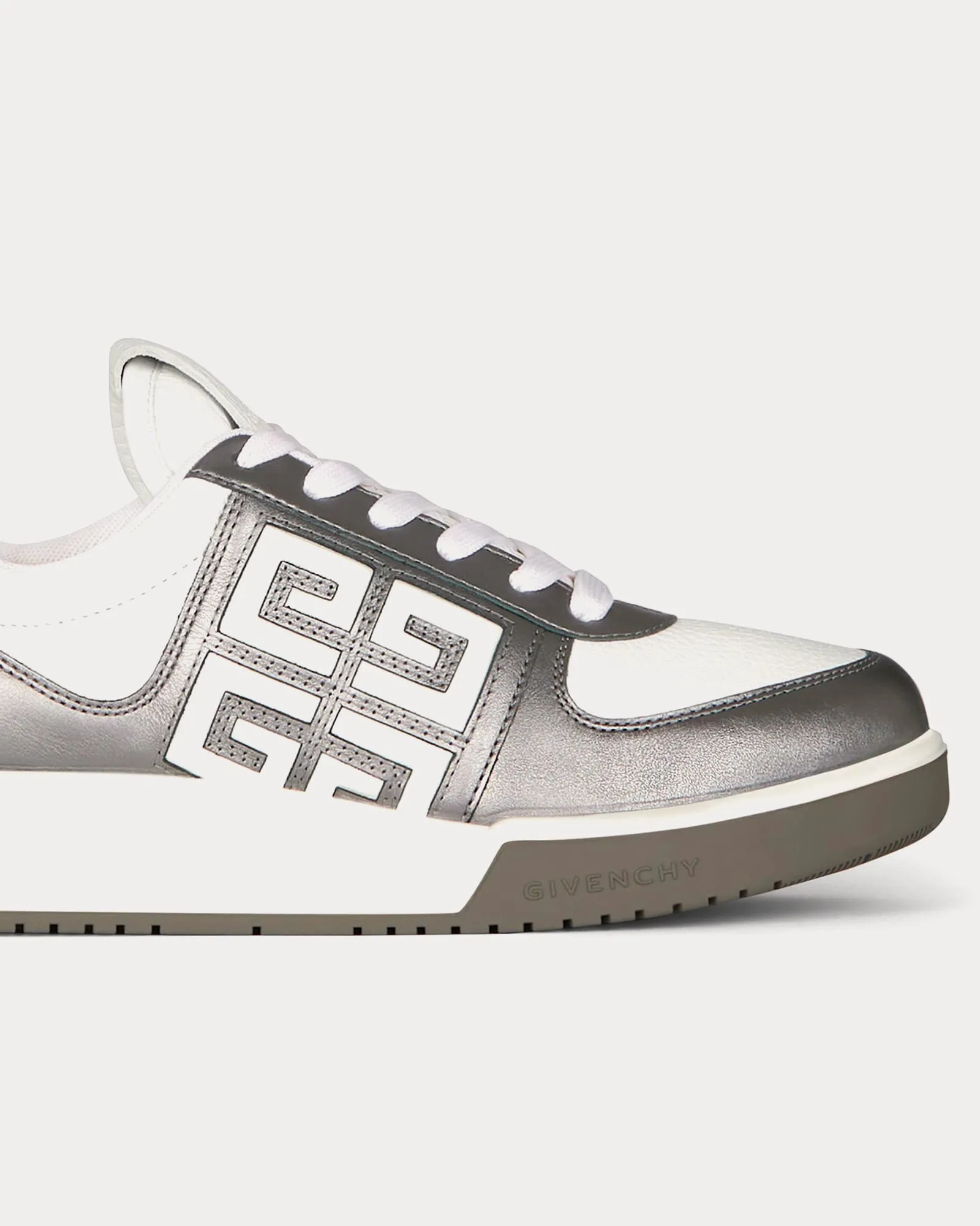 G4 Laminated Leather White / Silvery Low Top Sneakers