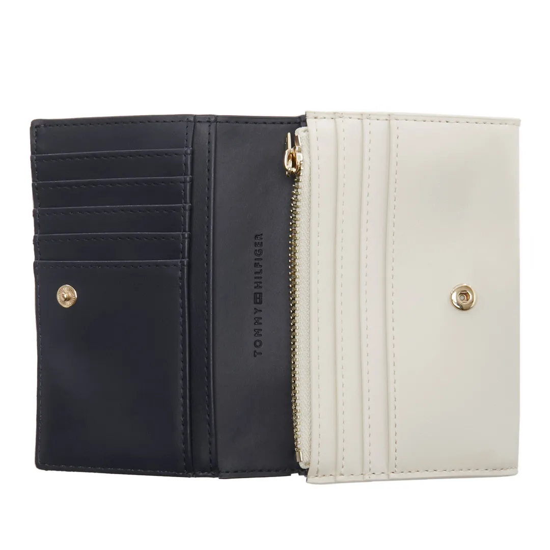 H Chic Med Flap Wallet