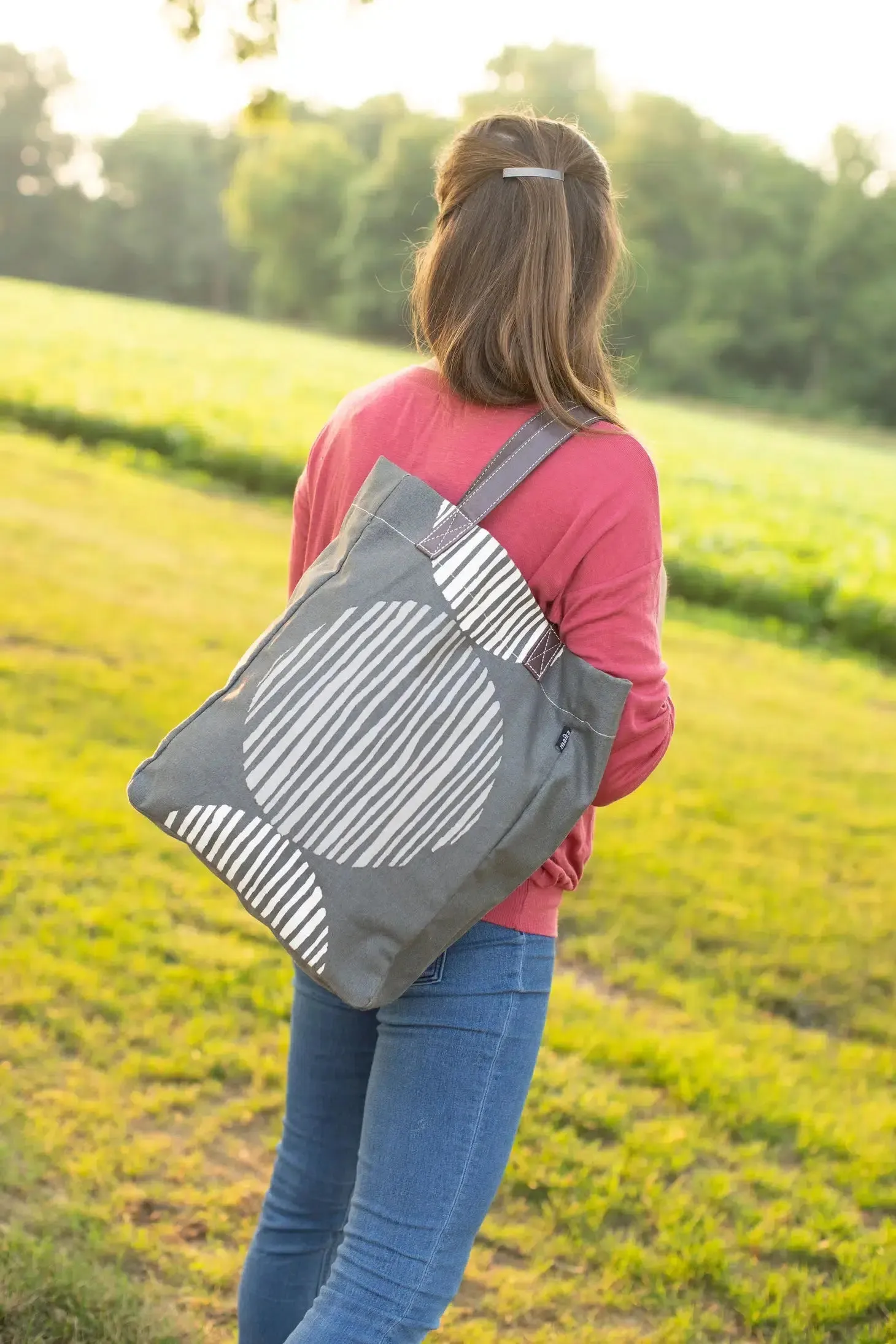 MAIKA | Market Tote :: Big Sur