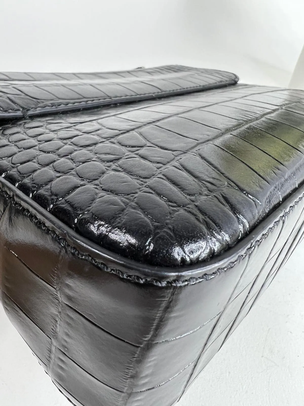 Nobile Crossbody Bag