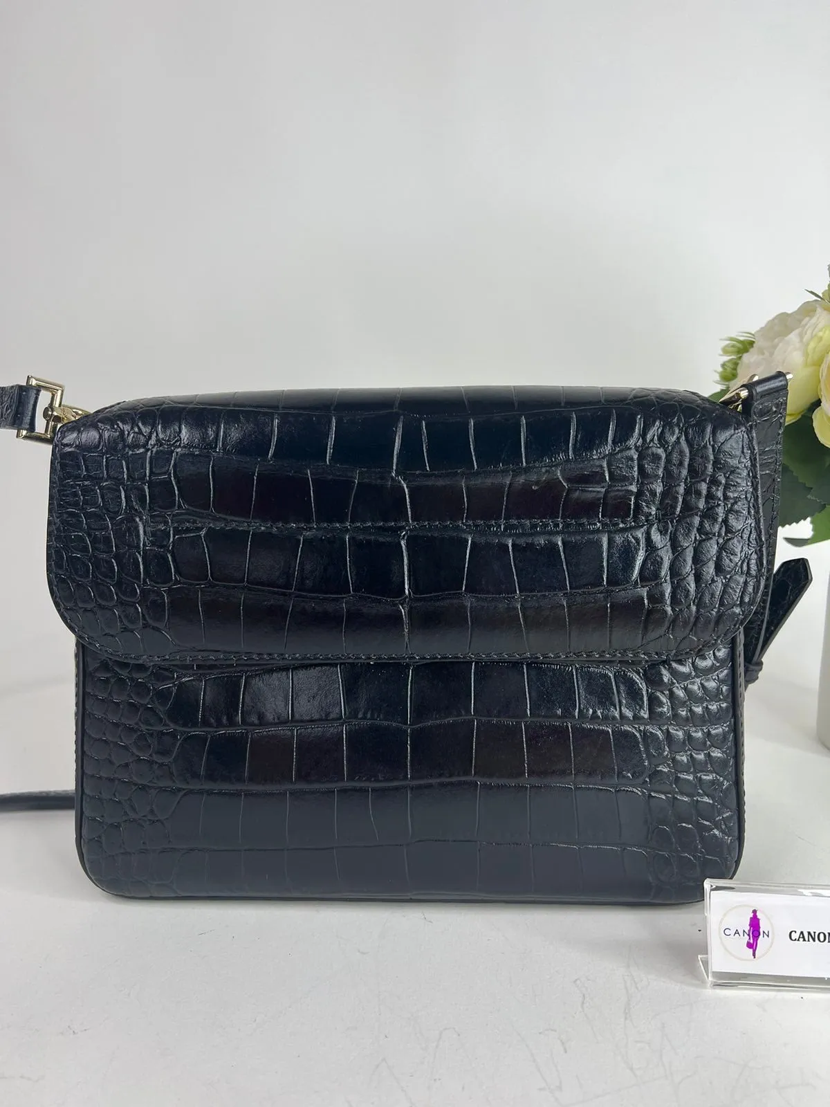 Nobile Crossbody Bag