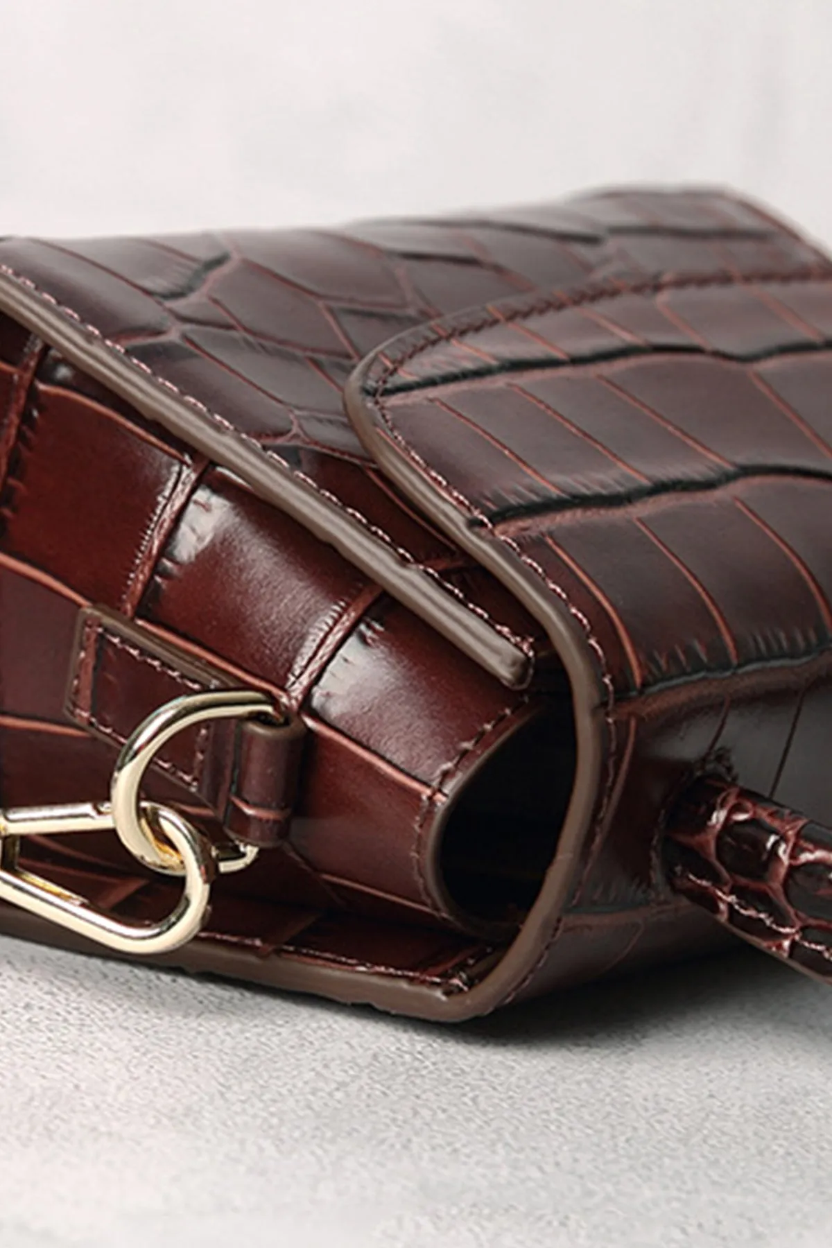 Women's Crocodile Embossed Mini Handbag Croc-Effect Leather Tote Bag Top Handle